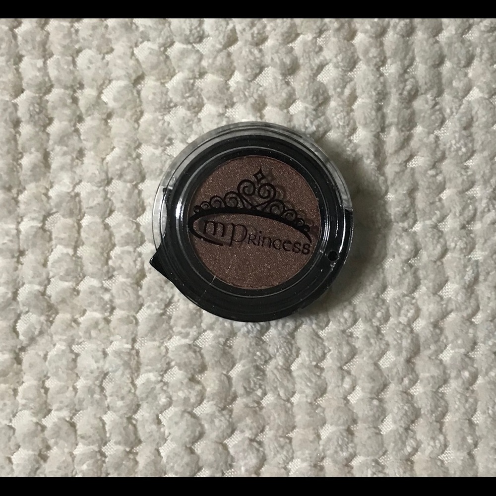 M Princess Eyeshawdow Chestnut